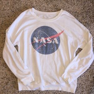 White NASA sweatshirt